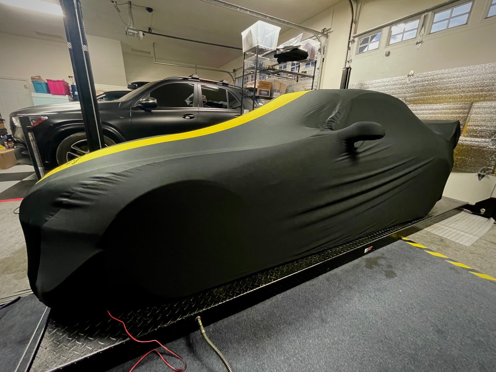 Honda s2000 with Custom Logo Cover