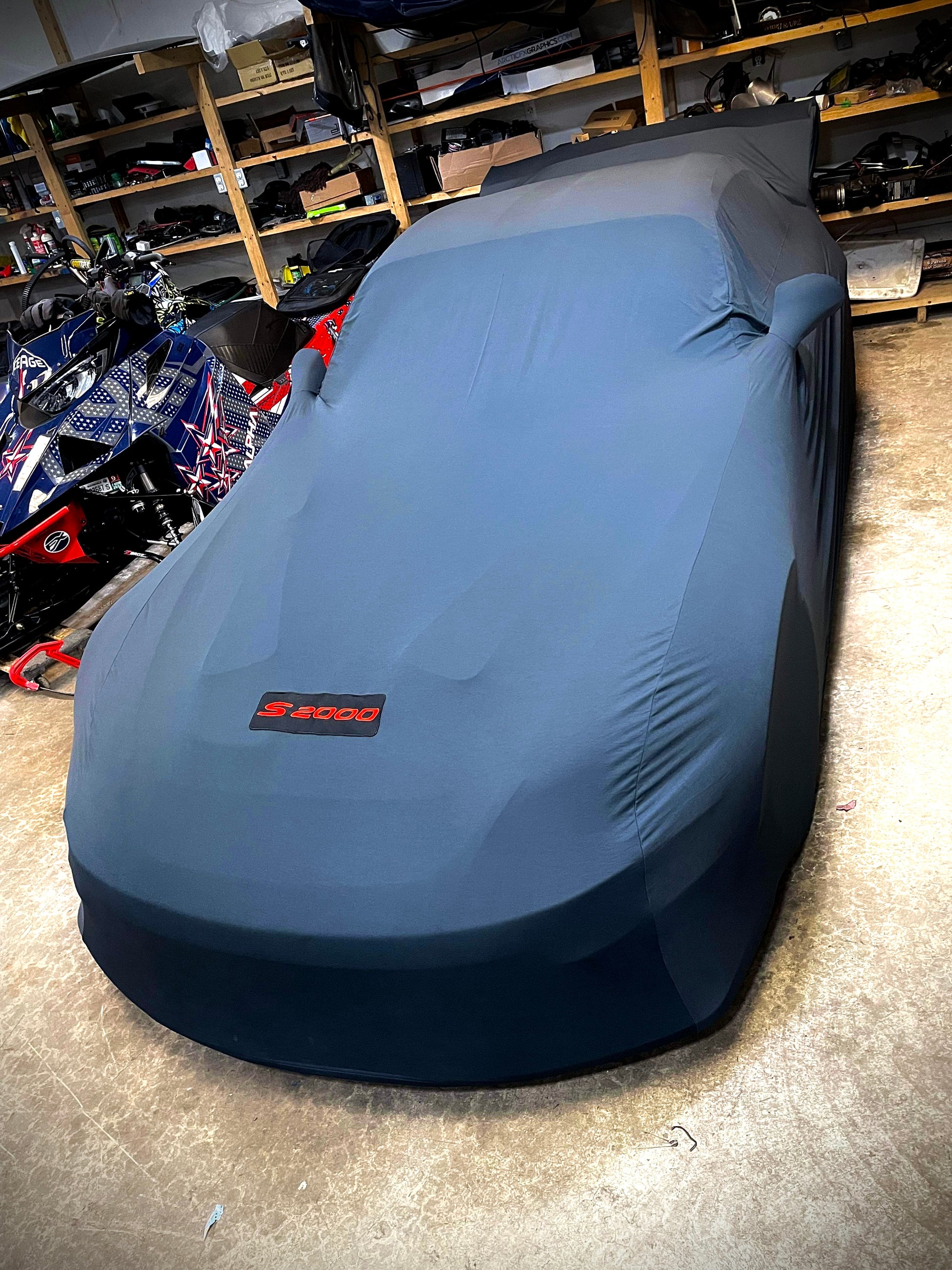 Honda s2000 with Custom Logo Cover