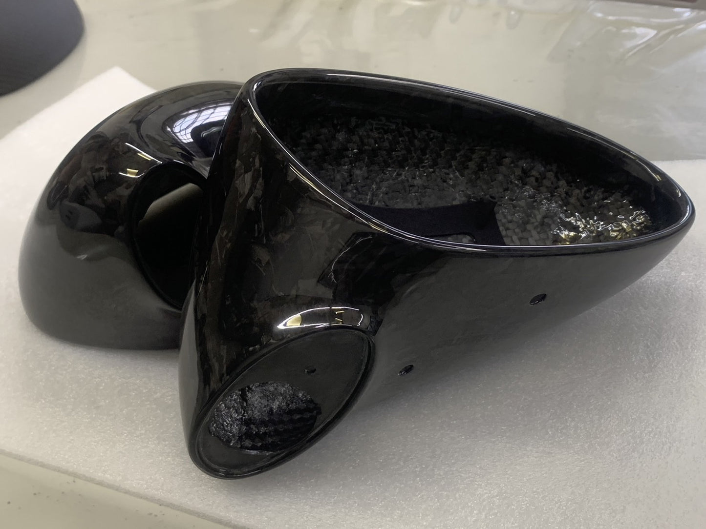 Porsche 930/964/993/968 One-piece Seamless Carbon Fiber Aero Mirrors by Divine Designs