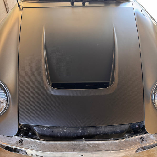 Carbon fiber Porshe hood