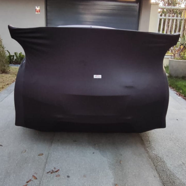 Nissan GTR with custom logo cover