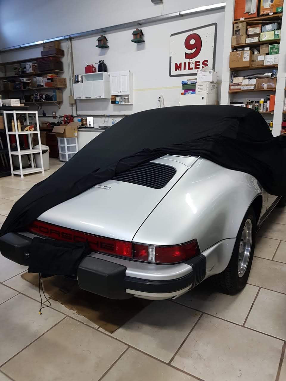 Porsche custom cover with logo