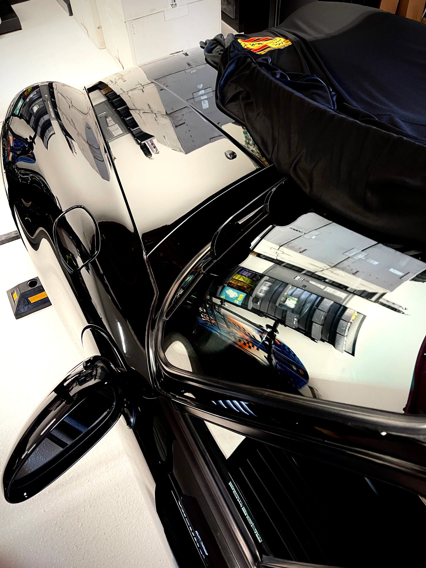 Porsche custom cover with logo