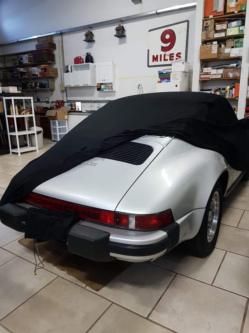 PORSCHE Tailor-made indoor covers with premium embroidered logo